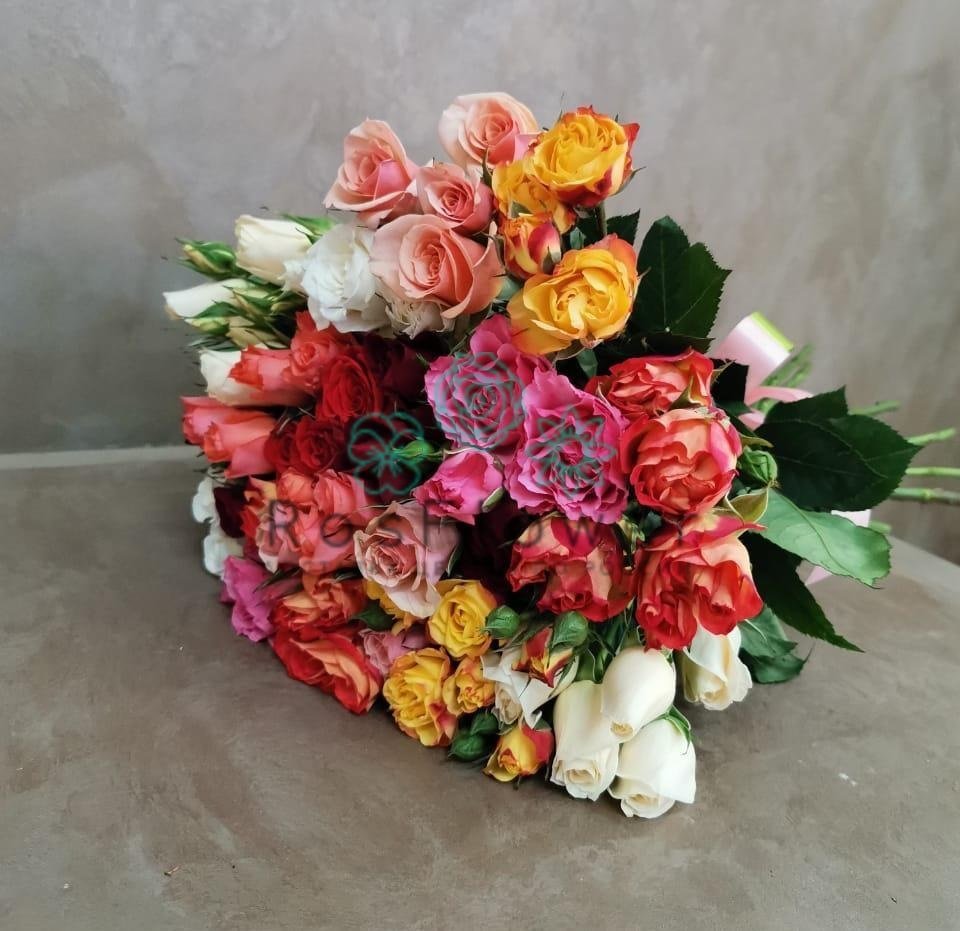 Букет цветов из: Розы в Новодонецкой