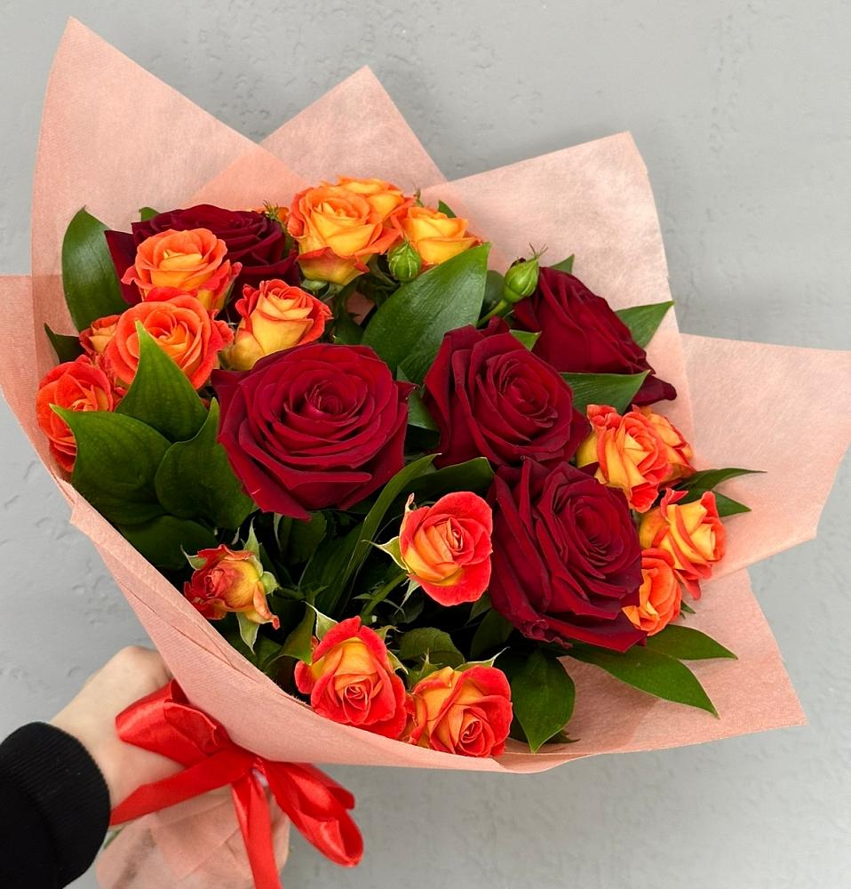 Букет Любовь и восторг в Новодонецкой