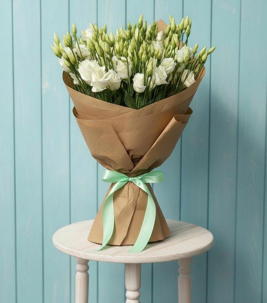 Букет цветов из: Лизиантусы в Новодонецкой