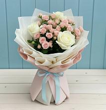 Букет цветов из:  Розы в Новодонецкой