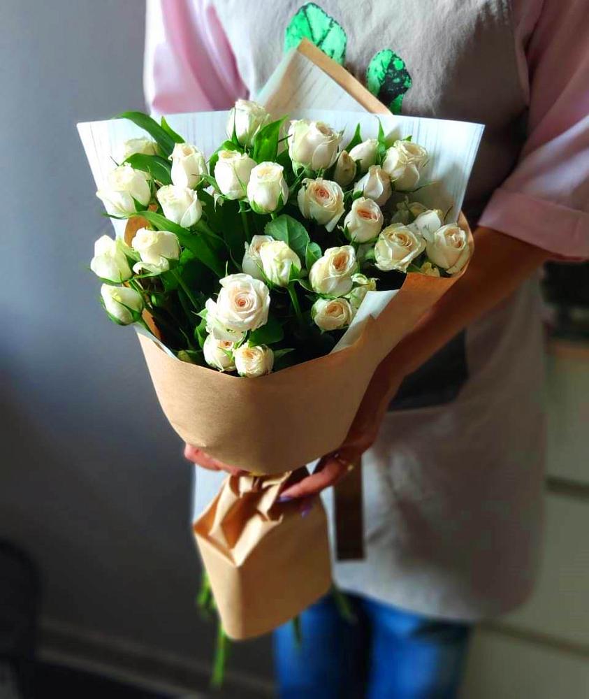 Букет цветов из: Розы в Новодонецкой