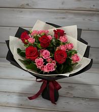 Букет цветов из:  Розы в Новодонецкой