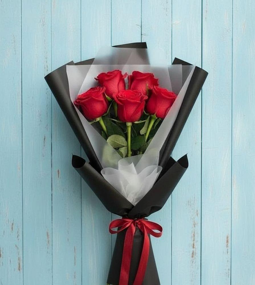 Букет цветов из: Розы в Новодонецкой